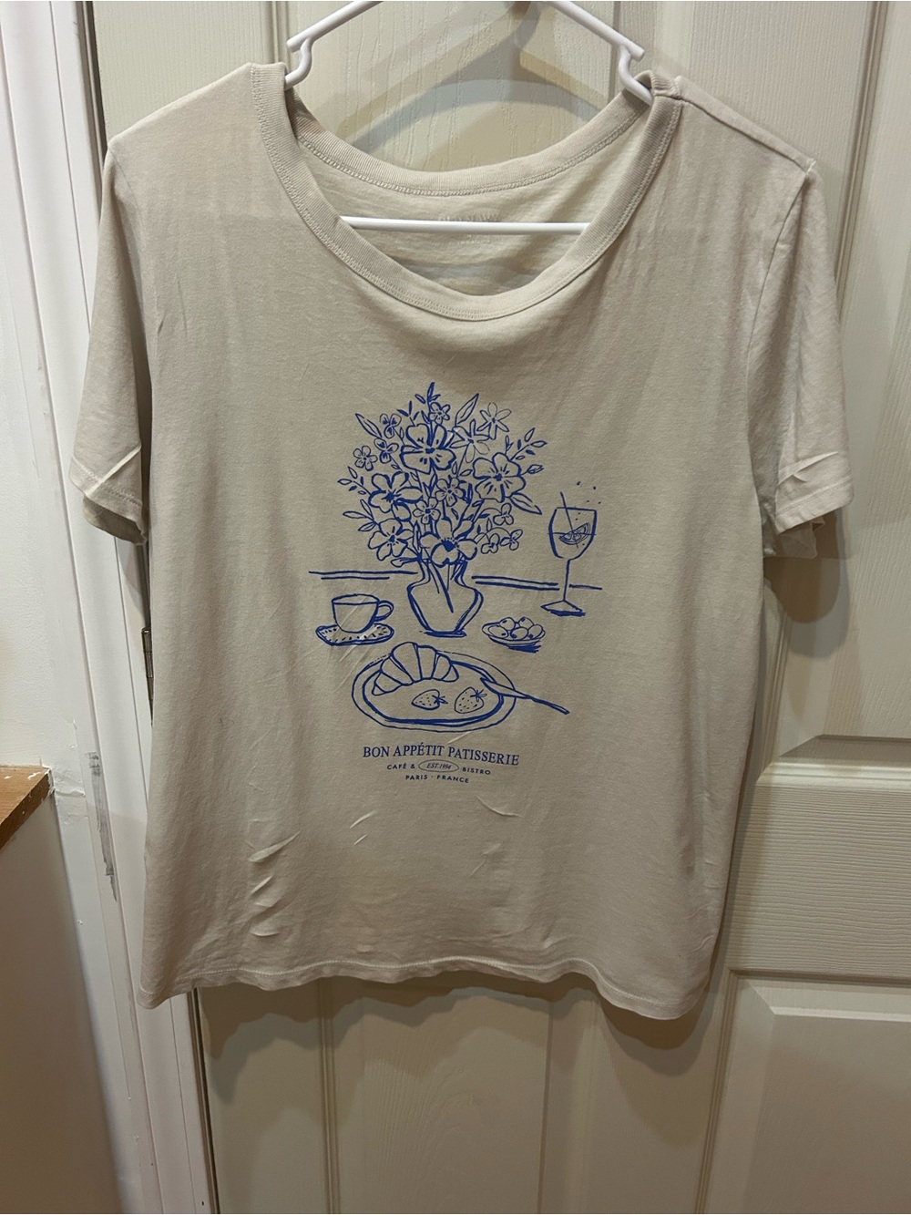 Old Navy Cream Graphic Tee with Blue Print